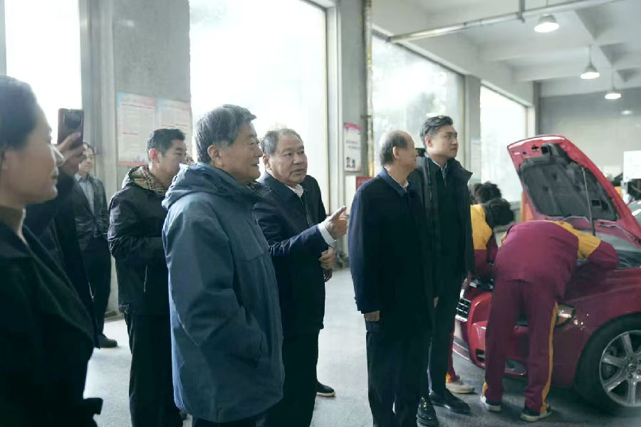 cba228637d3023f120cd62c681579f13.jpg 图片